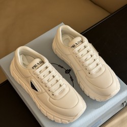 PRAD@ SNEAKERS