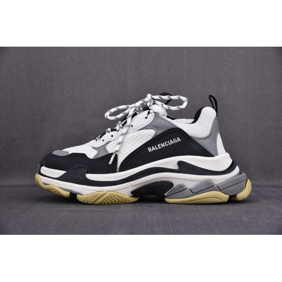 BALENCIAGA TRIPLE S SNEAKERS 