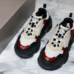 BALENCIAGA TRIPLE S SNEAKERS 