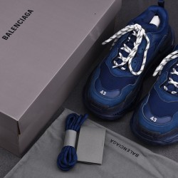 BALENCIAGA TRIPLE S SNEAKERS 