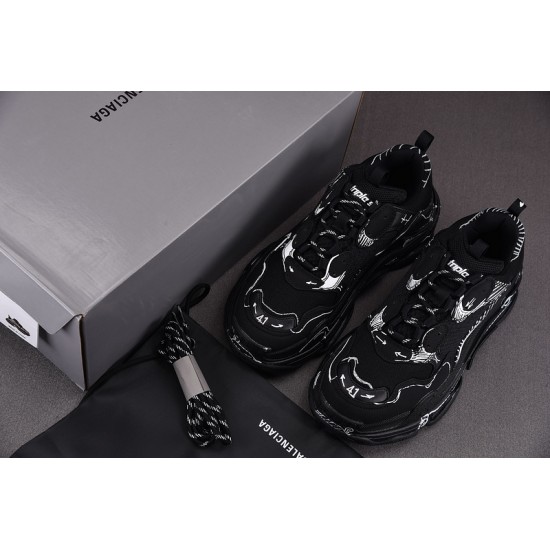 BALENCIAGA TRIPLE S SNEAKERS 