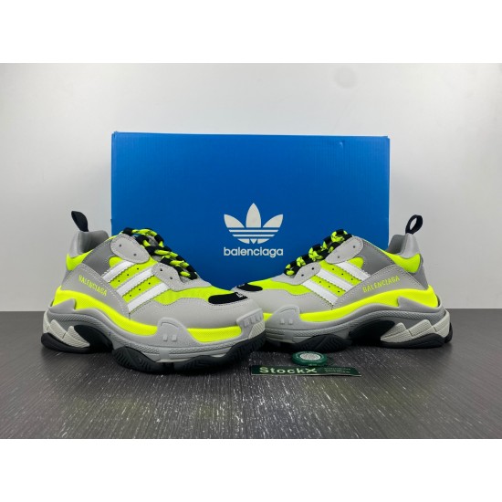 BALENCIAGA TRIPLE S SNEAKERS 