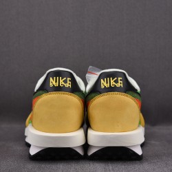 NIKE LD WAFFLE X SACAI GREEN GUSTO BV0073-300