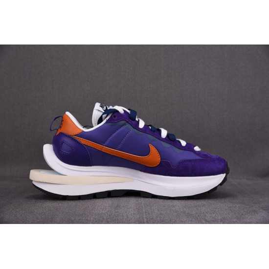 NIKE VAPORWAFFLE SACAI DARK IRIS DD1875-500