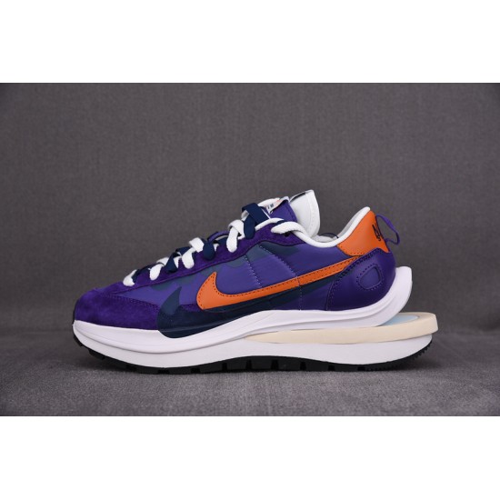 NIKE VAPORWAFFLE SACAI DARK IRIS DD1875-500