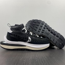 NIKE VAPORWAFFLE SACAI JEAN PAUL GAULTIER BLACK WHITE DH9186-001