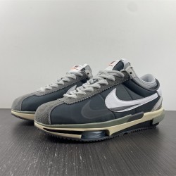 SACAI X NIKE ZOOM CORTEZ 4.0 DARK GREY WHITE GREEN DQ0581-001